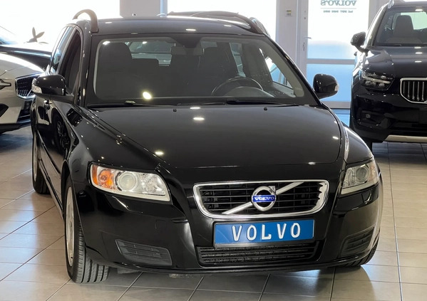 Volvo V50 cena 34500 przebieg: 208000, rok produkcji 2012 z Radzyń Chełmiński małe 379